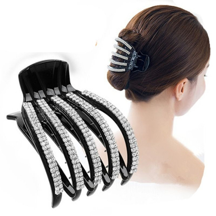 Fermaglio per capelli ovale cavo con strass di perle alla moda coreana, accessori per capelli all'ingrosso, fermaglio per coda di cavallo per adulti, grande fermaglio a torsione, fermaglio con impugnatura all'ingrosso_voghion.com