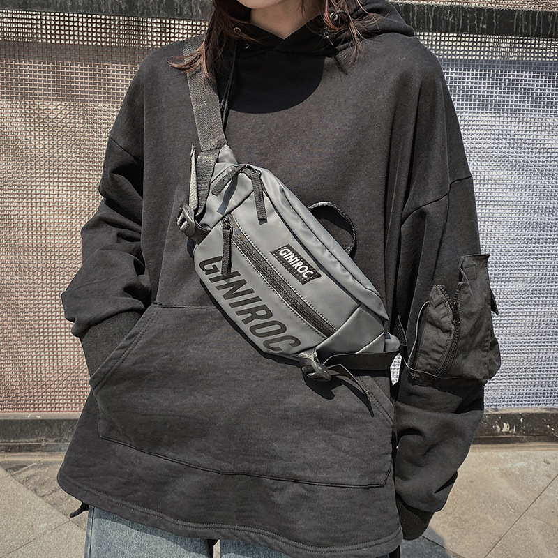 Men's Chest Bag Casual One-shoulder Crossbody Bag Instagram Style College Student Men's Street-fried Fashionable Waist Bag PU All-match 2022 New Style