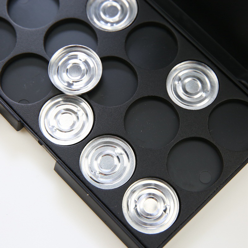 15 color makeup box eye shadow plate DIY beauty makeup box aluminum plate empty box Concealer Foundation lipstick travel portable cross-border