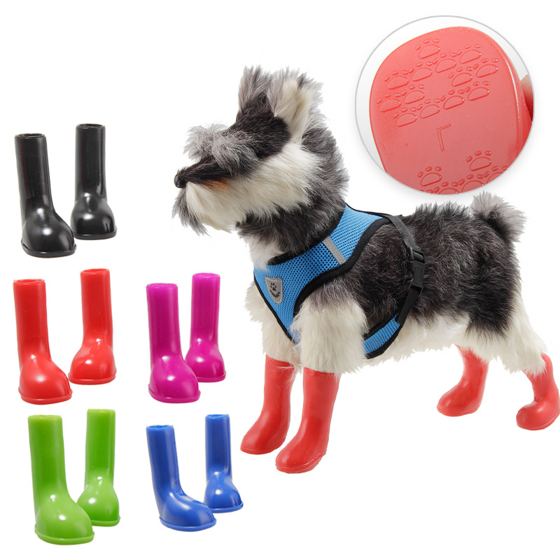 Pet rain shoes and boots waterproof performance is good and elastic can be large or small three specifications large bubble rain shoes
