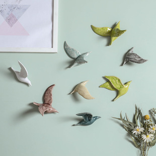 Nordic simple room living room hotel background wall soft modern creative ceramic wall decoration 3D bird decoration