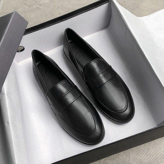 Black Small Leather Shoes Women's British Style 2022 Autumn New Internet Celebrity All-match Flat Shoes Large Size Women's Shoes 41-43