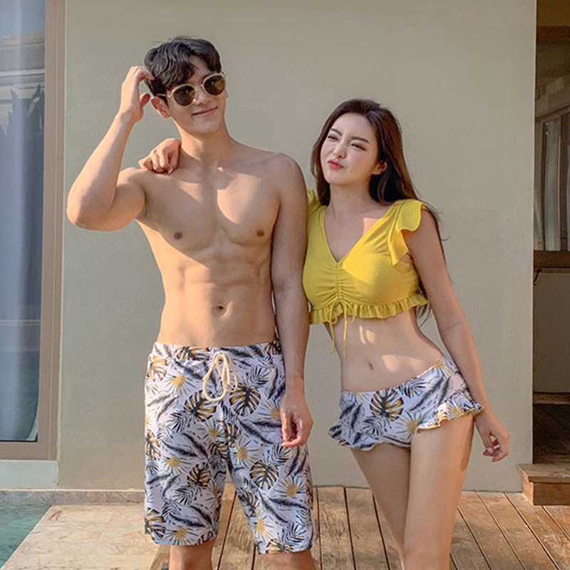 INS Style New Sexy Lace Fashion Printed Lovers Split Skirt Swimsuit Women's Three-Piece Beach Pants for Men