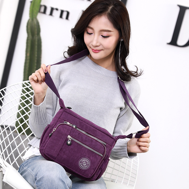 Canvas Women's Bag 2020 Winter New Fashion Shoulder Crossbody Bag Large Capacity Casual Canvas Bag Lightweight Travel Bag