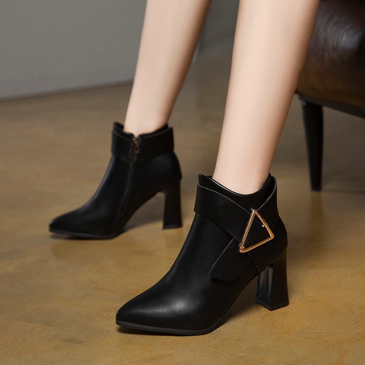 Short boots women 2023 autumn and winter New thick heel short boots pointed belt buckle fashion ladies high heel boots wholesale