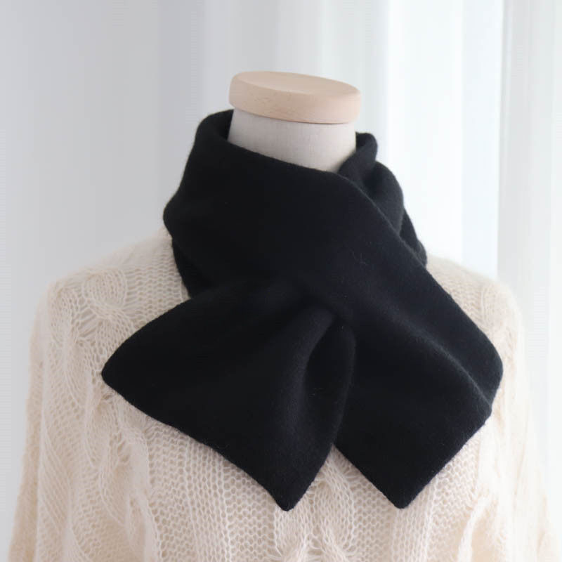 Autumn and Winter Cross Small Scarf Women's Mao Mao Line All-match Men's Warm Thin Solid Color Korean Style Short Knitted Scarf Neck Protection
