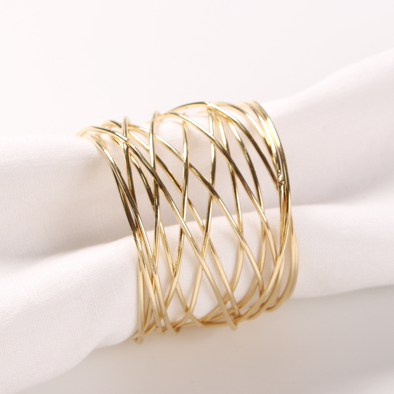 クロスボーダーの結婚祝いのメッキの金色の中号の鉄の糸の輪のナプキンの環の鉄線のナプキンは簡単な巻きのナプキンの輪を掛けます。|undefined
