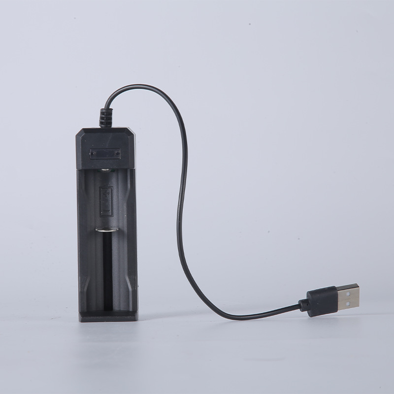 European and American oil head electric clippers USB charging data cable hair clipper battery charger hair clipper accessories manufacturers