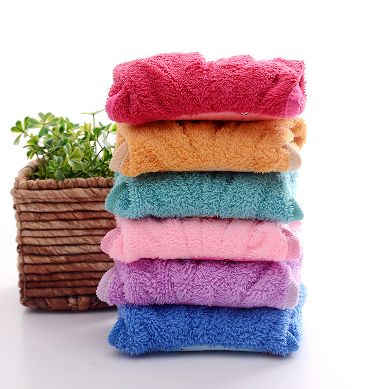 Hanging coral fleece towel bathroom towel wholesale kitchen cleaning rag children's handkerchief absorbent towel