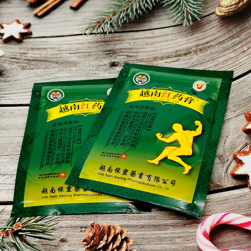 Wholesale Vietnam Red ointment stickers 8 stickers 1 pack White Tiger Wanjin stickers exhibition stall supply products WeChat agent