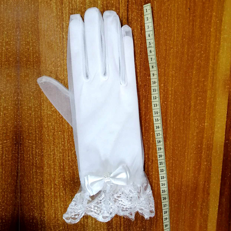 Factory spot direct supply Bride wedding wedding gloves evening dress lace short finger decorative gloves wholesale