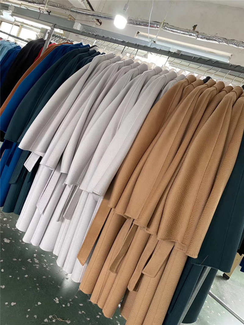 2023 autumn and winter new double-sided cashmere overcoat women's long high-end water ripple overcoat double-sided woolen overcoat women_voghion.com