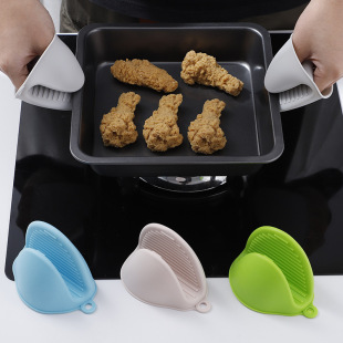 Factory direct supply household silicone heat insulation hand clip high temperature resistant non-slip silicone gloves oven tray anti-scald gloves