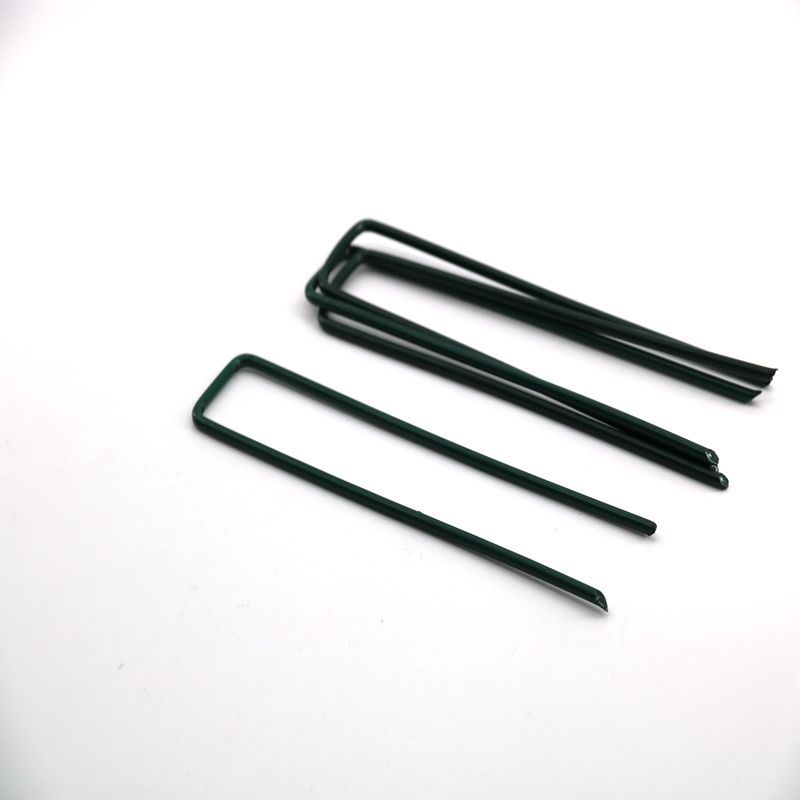 Spot green landscape nail green paint spray metal U-shaped nail green turf nail green lawn nail