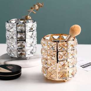 Source Manufacturers Light Luxury Crystal Pen Holder Beauty Makeup Dressing Table Finishing Storage Barrel Comb Eyebrow Pen Makeup Brush Storage Barrel