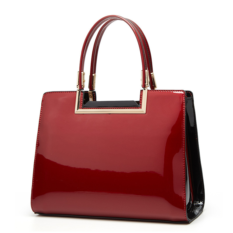 Cross-border 2025 new red patent leather women's bag middle-aged mother handbag commuter shoulder messenger bag a generation of hair