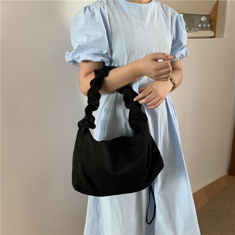 Canvas Bag Women's Korean-style Single-shoulder Pleated Drawstring Canvas Bag Small Fresh Artistic Solid Color Portable Crossbody Casual Women's Bag_voghion.com