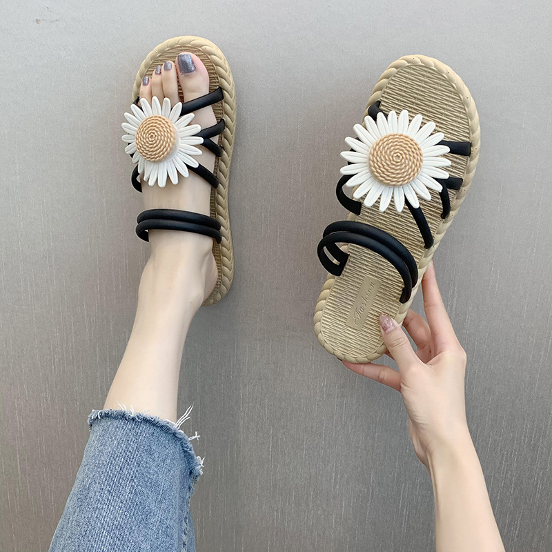 Sandals and Slippers Women's Summer New Arrival Chrysanthemum Slippers Fashionable All-Match Flat Internet Celebrity Instagram Style Roman Style Sandals