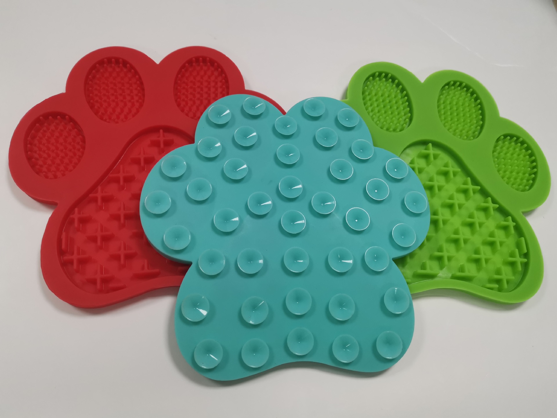 Dog Claw Silicone Pet Licking Pad Silicone Slow Food Pad Dog Bathing Distracted Licking Pad Silicone Slow Food Pad Anti-choking and Anti-overflow