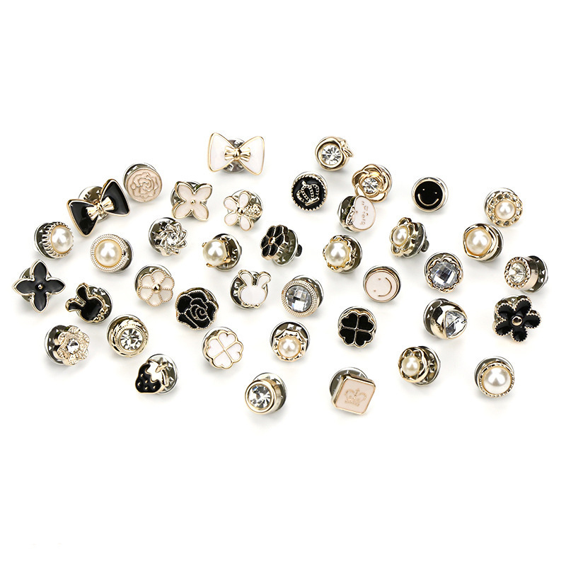 Factory Anti-slip Button Brooch Cute Button High-grade Metal Diamond Decorative Button Adjusting Seam-free Button