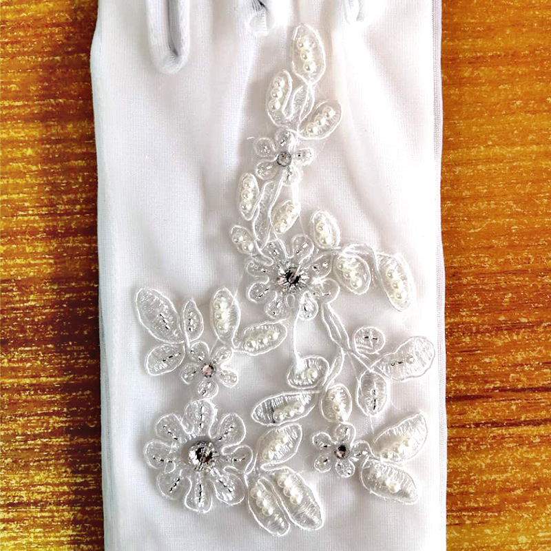 New Bridal wedding dress evening gloves crystal net handmade beaded flower etiquette wedding gloves wholesale