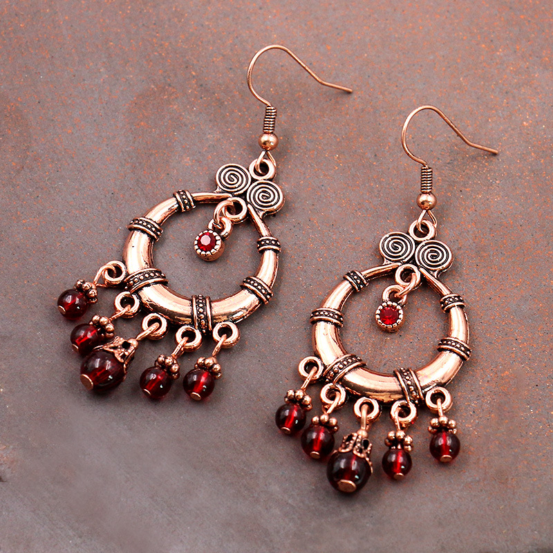 European and American New Retro Red Garnet Earrings Women's Geometric Transfer Earrings Ear Jewelry Round Face Slimming