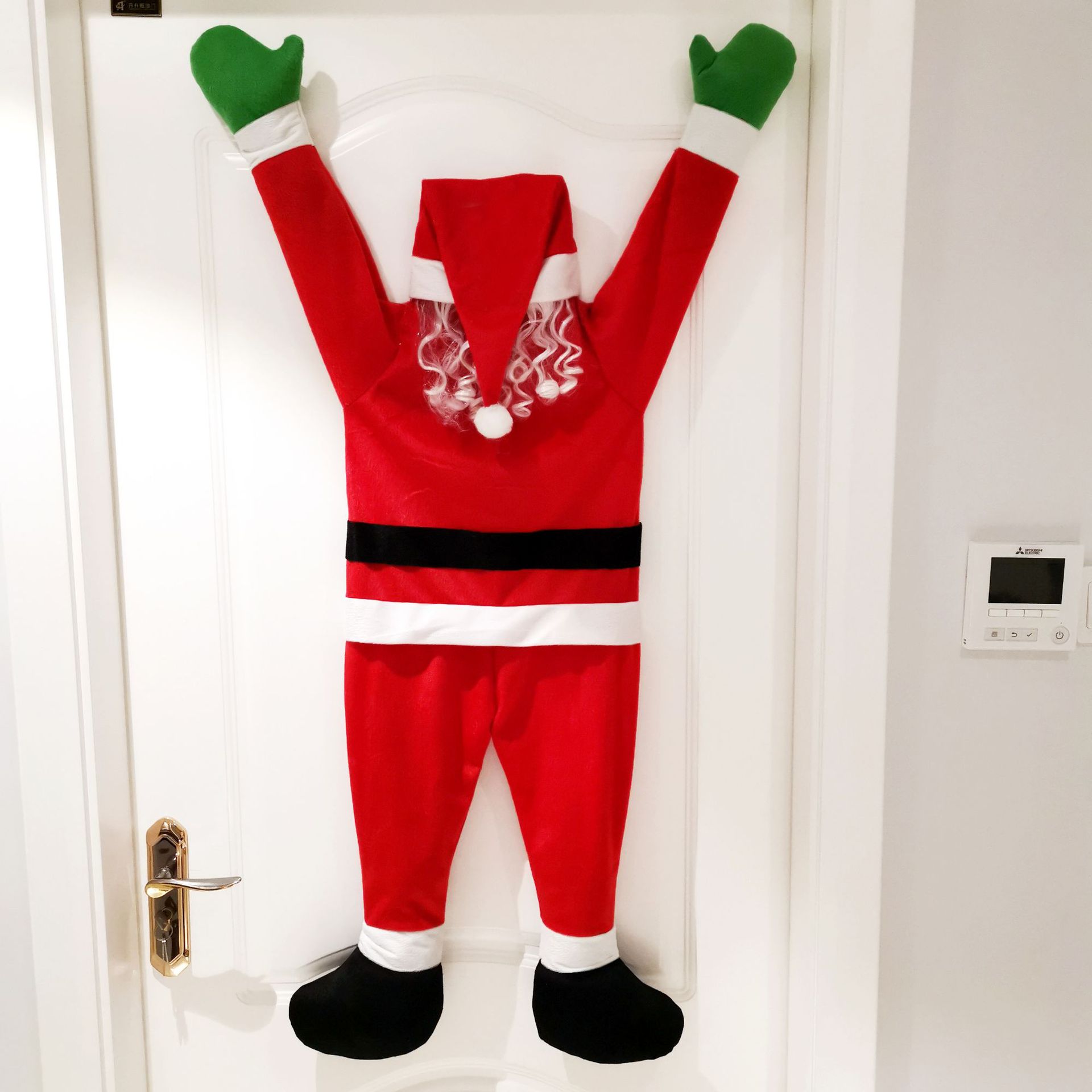 Cross-border New Flannel Santa Climbing Wall Decoration Clothes Flannel Eyes Glowing Grinch Climbing Wall Clothes