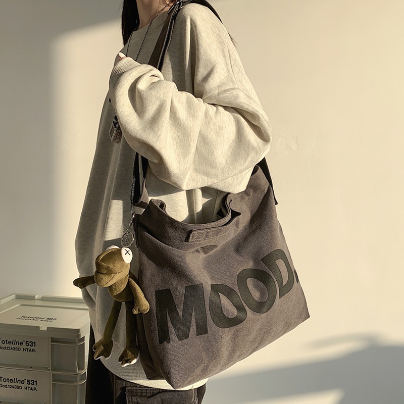New ins Japanese Canvas Bag Women's Artistic Retro Shoulder Bag Hong Kong Style chic Harajuku Casual Student Crossbody Bag