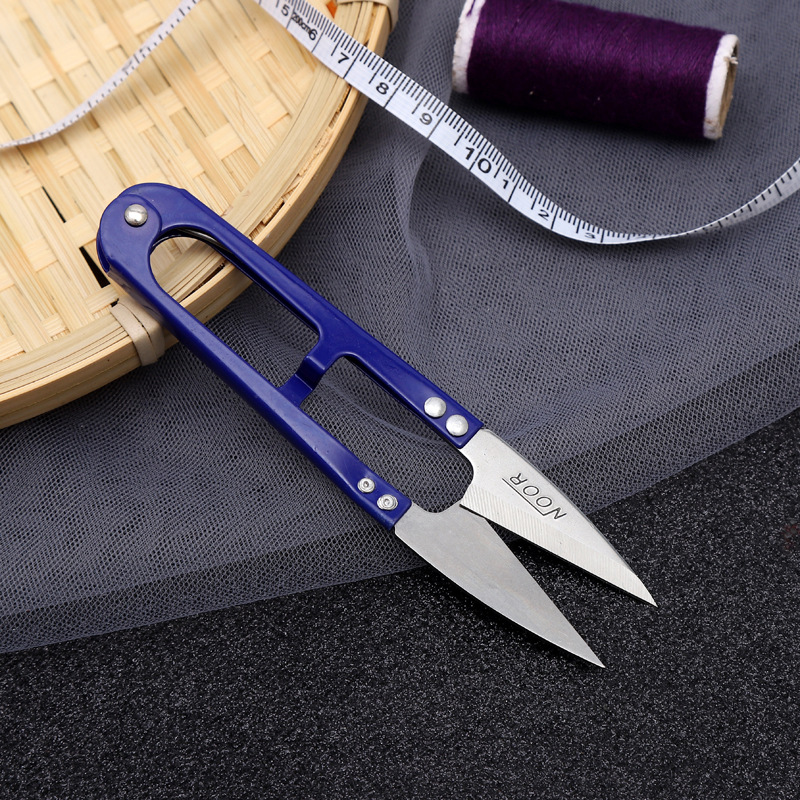 Small scissors wholesale U-shaped large spring small gauze scissors cross stitch scissors tailor small scissors fishing line trimming scissors