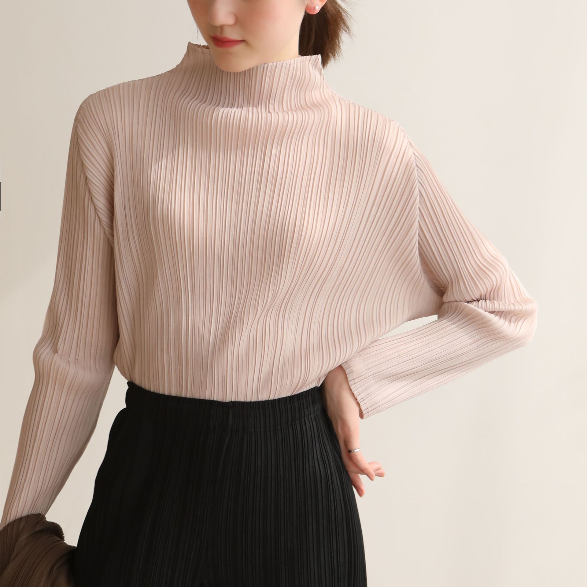 Popular Special Offer 2022 Autumn Spring ins Style High-end Pleated Lifetime High Neck Long Sleeve Slimming Large Size Casual Base Shirt