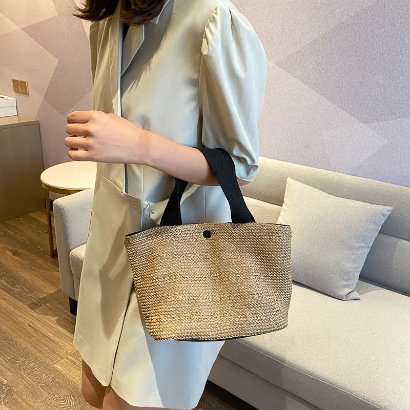 ins2020 New Internet Celebrity Seaside Summer Beach Vacation Fashion Woven Bag Retro Handbag Straw Woven Bag for Women