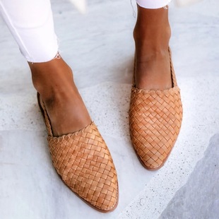 2020 Summer New Sandals Foreign Trade Pointed Toe Women's Shoes 40-43 Large Size Flat Shoes Women's Shoes Summer