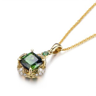 Factory price wholesale emerald pendant square diamond zircon crystal necklace plated gold clavicle chain necklace jewelry