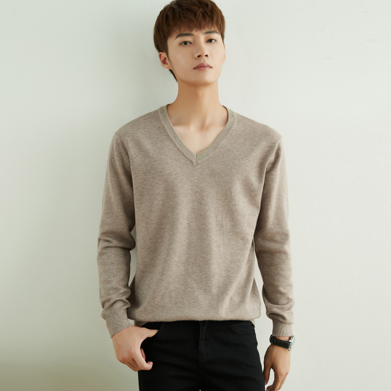 Autumn 2024 New Short-sleeved Men's Sweater V-neck Solid Color Outer Wear Sweater Thin Loose Sweater Trendy