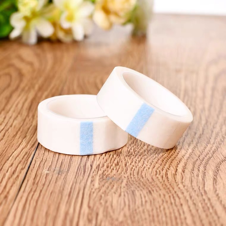 Eyelash tape disposable non-woven tape 1.25*4.5m independent packaging paper breathable first aid kit accessories