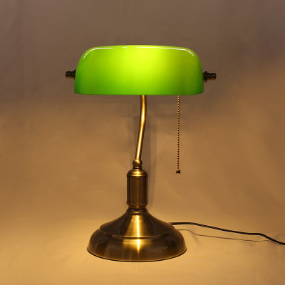 European-style bank table lamp old Shanghai green glass table lamp retro Chiang Kai-shek study office lighting wholesale