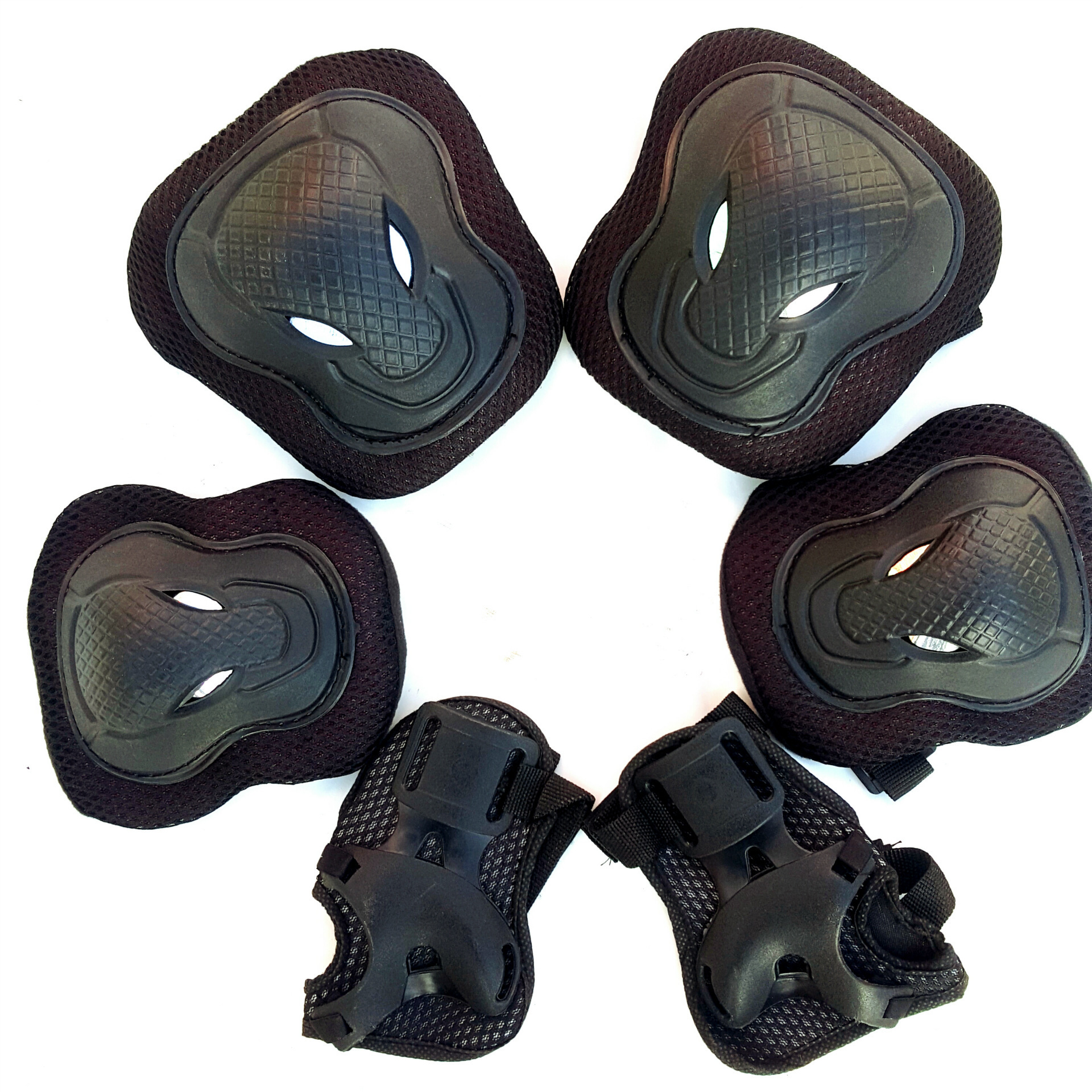 Adult Large Production Adjustable Helmet Riding Roller Skating Cow Head Protectors Bicycle Skateboard Skates Protectors