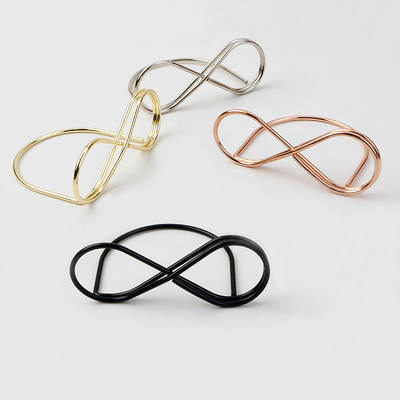 Cross-border hot sale New 8-shaped wedding seat clip with seat Hotel restaurant desktop note clip romantic seat card