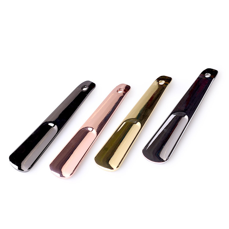 Supply stainless steel creative small shoe horn metal thick shoes extraction shoe wear shoe can do LOGO