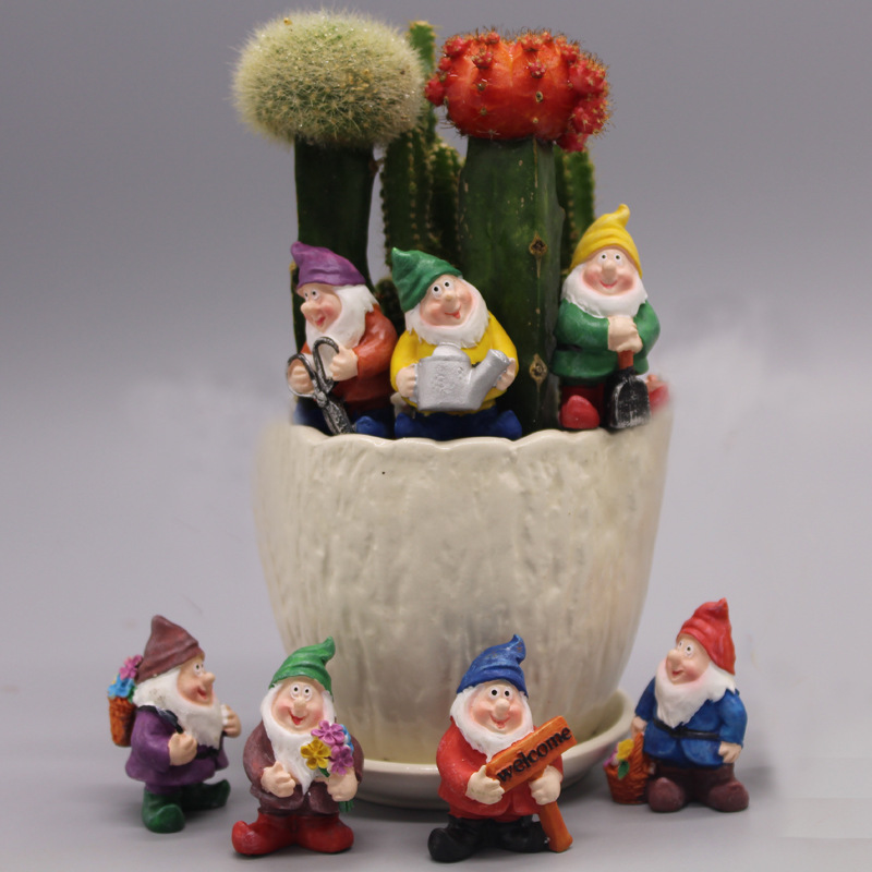Moss Micro Landscape Decorations Garden Dwarf Ornaments Cross Border Resin Crafts Christmas Gnome Elf