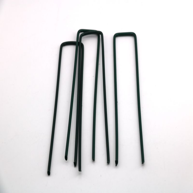 Spot green landscape nail green paint spray metal U-shaped nail green turf nail green lawn nail