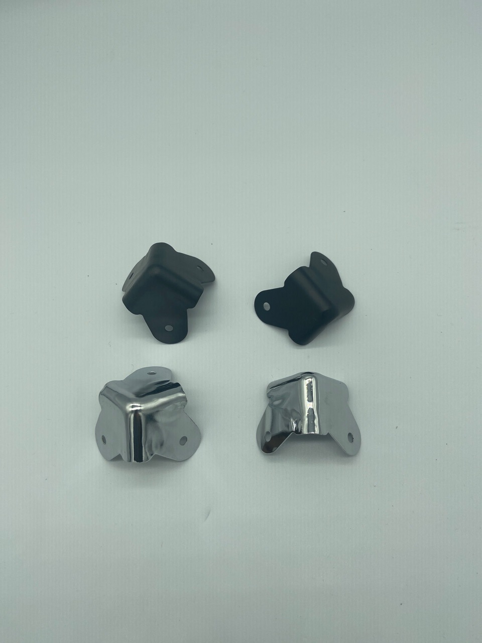 Factory direct wholesale audio corner protector iron corner protector two-claw three-claw iron angle audio accessories