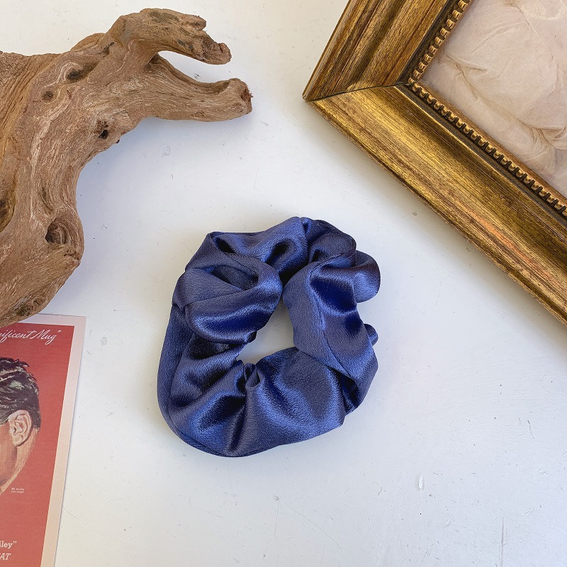 New solid color satin large intestine ring Korean simple pig large intestine hair ring adult temperament foreign trade fat intestine ring manufacturers
