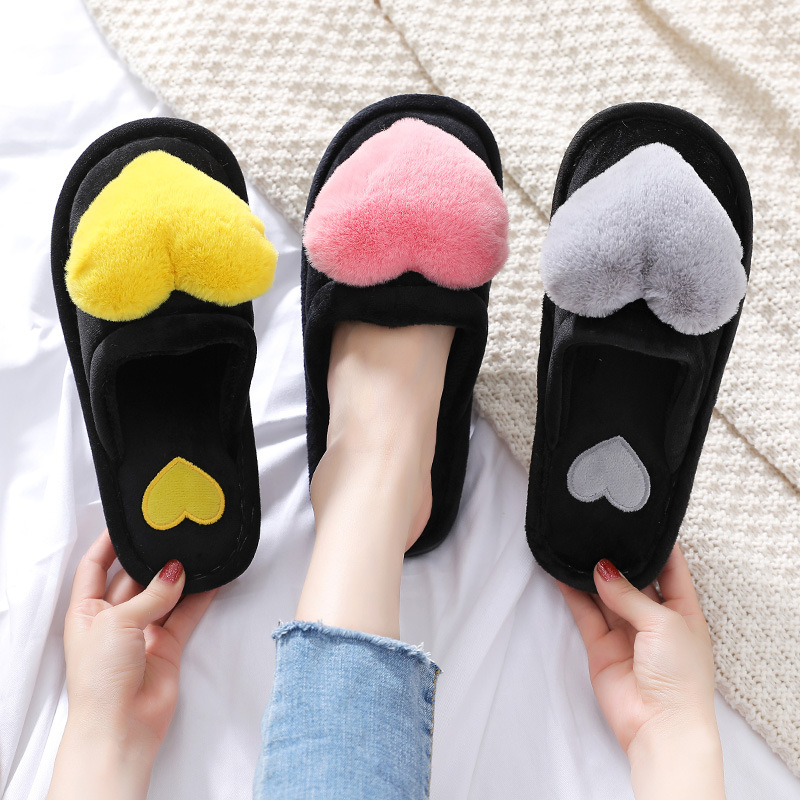Wholesale autumn and winter new cotton slippers floor non-slip warm Korean Women's Big Love cartoon heart home slippers