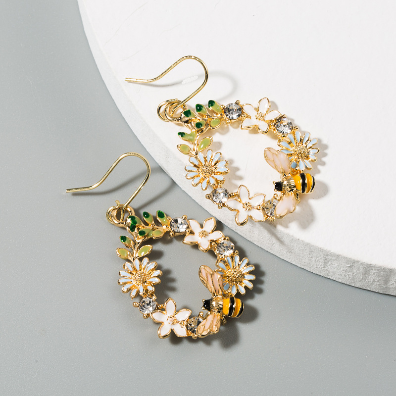 Europe and the United States cross-border creative flowers drop oil alloy earrings female S925 silver needle diamond color butterfly bee ear jewelry
