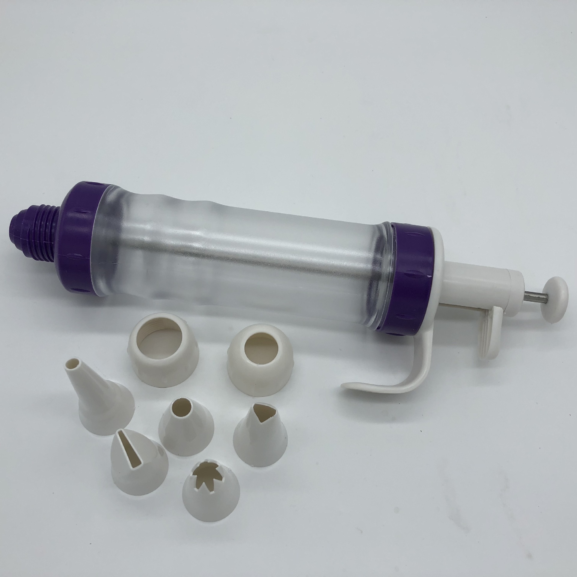 Decorating gun decorating nozzle suit cream cake squeezing tube cookie decorating baking tools one-piece delivery