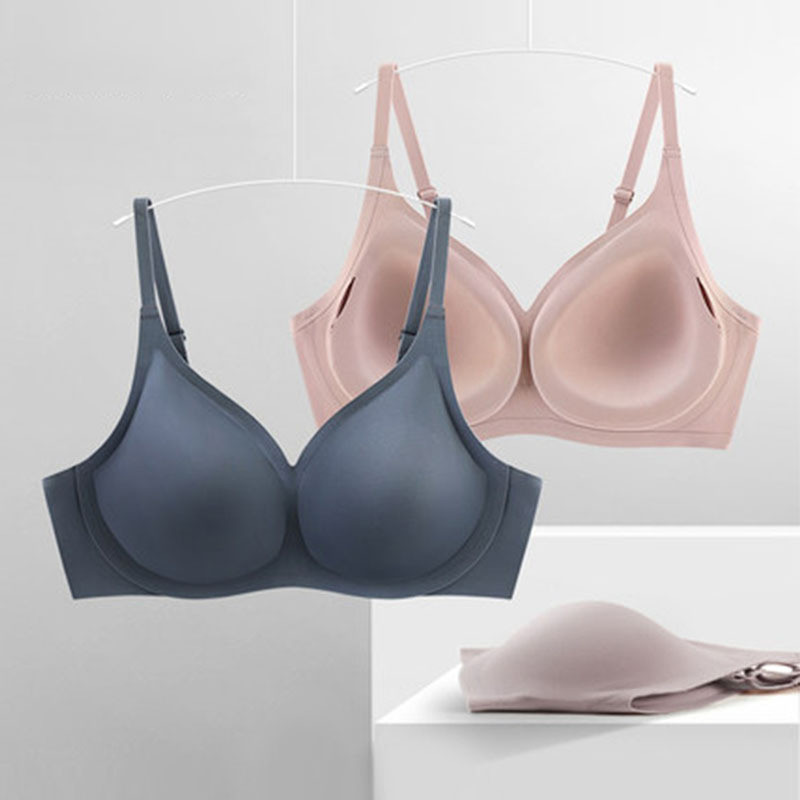 Japanese Traceless Underwear Women's UU Cup Beautiful Back One-piece Non-steel Ring Small Chest Push-up Latex Bra