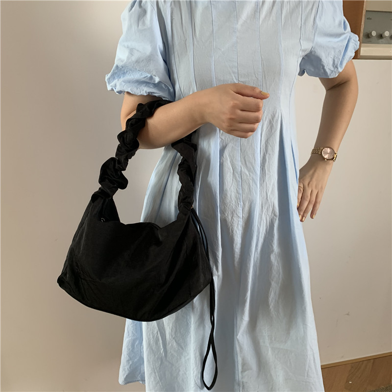 Canvas Bag Women's Korean-style Single-shoulder Pleated Drawstring Canvas Bag Small Fresh Artistic Solid Color Portable Crossbody Casual Women's Bag_voghion.com