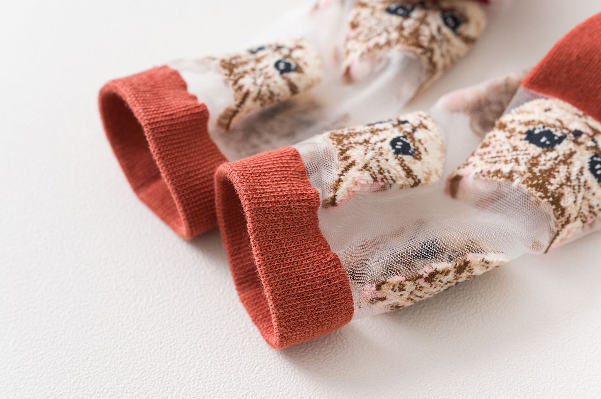 夏季超薄卡丝女袜子日系韩版猫咪玻璃丝女中筒短袜水晶丝堆堆袜子