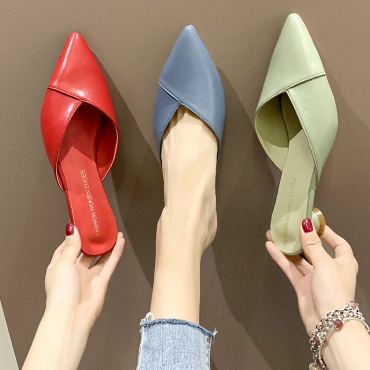 Baotou half slippers women 2020 new Korean fashion fitting room pointed low heel wine glass with sandals manufacturers wholesale